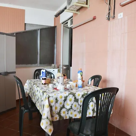 Vakantiehuis Ureshii A San Foca